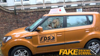 Fake Driving School - bögyös fitness kisasszony rendesen kefél