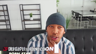 DigitalPlayground - Payton Preslee csoki manussal kúr