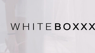 WHITEBOXXX - Chloe Lamour a hatalmas kannás milf